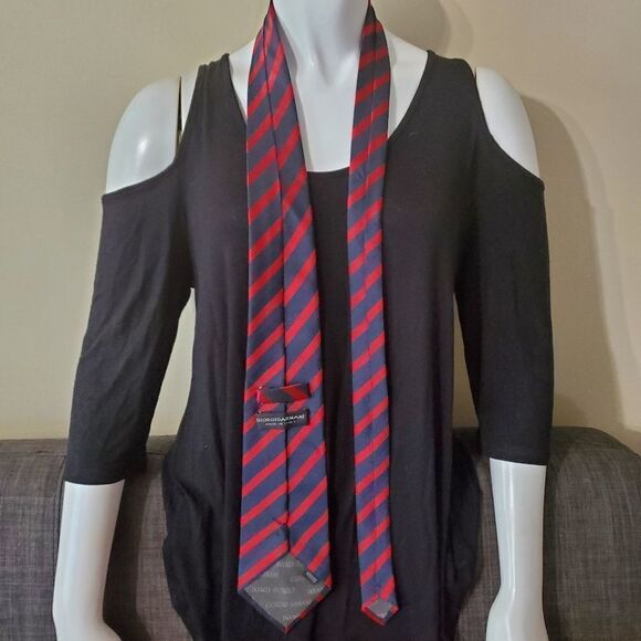 Giorgio Armani Blue & Red Striped Silk Tie - Picture 4 of 5